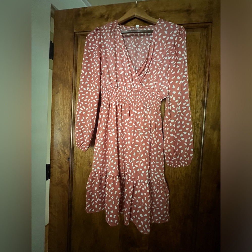 Size large, salmon and white printed dress.